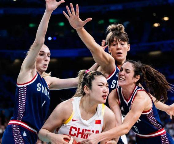 kaiyun-女篮惨败22分小组垫底 金兰巴黎凋零出线岌岌可危