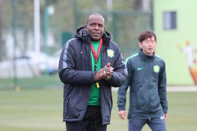 kaiyun-斯坦利因何打动国安？俱乐部将开启“大一线队”模式