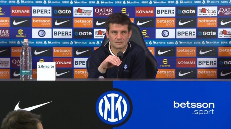 开云APP-齐沃：球迷受到媒体影响对恩里克毫不留情 索默的表现也是我的锅