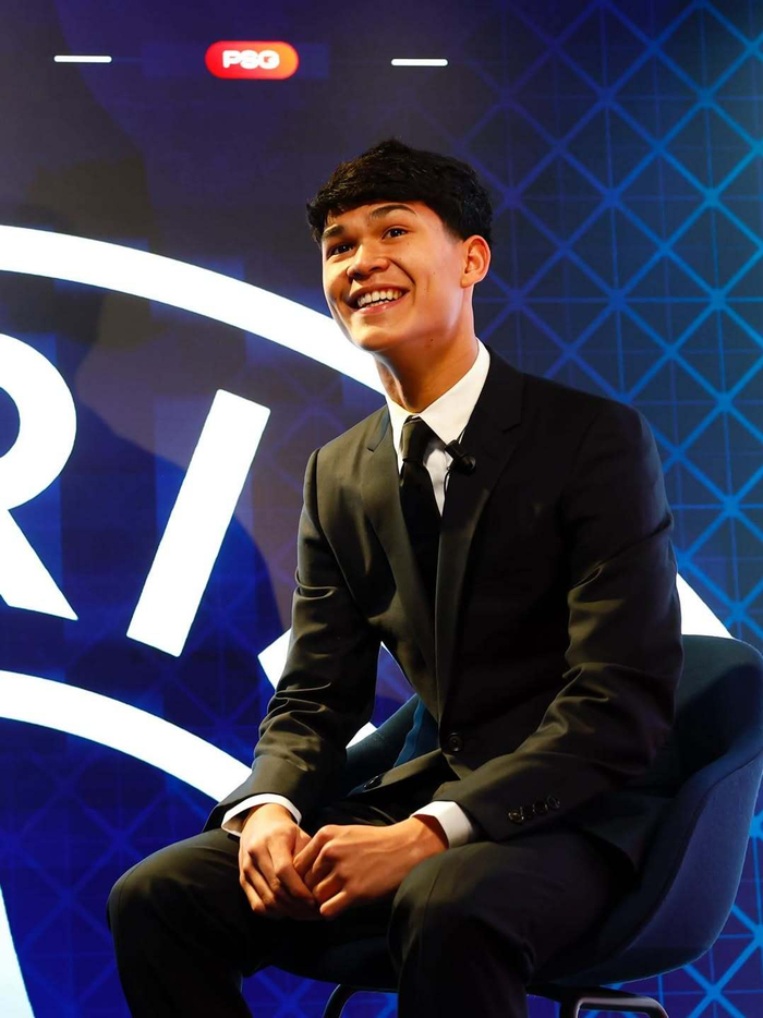 开云体育入口-约罗加盟巴黎圣日耳曼|恩里克|法甲_新浪体育_新浪新闻