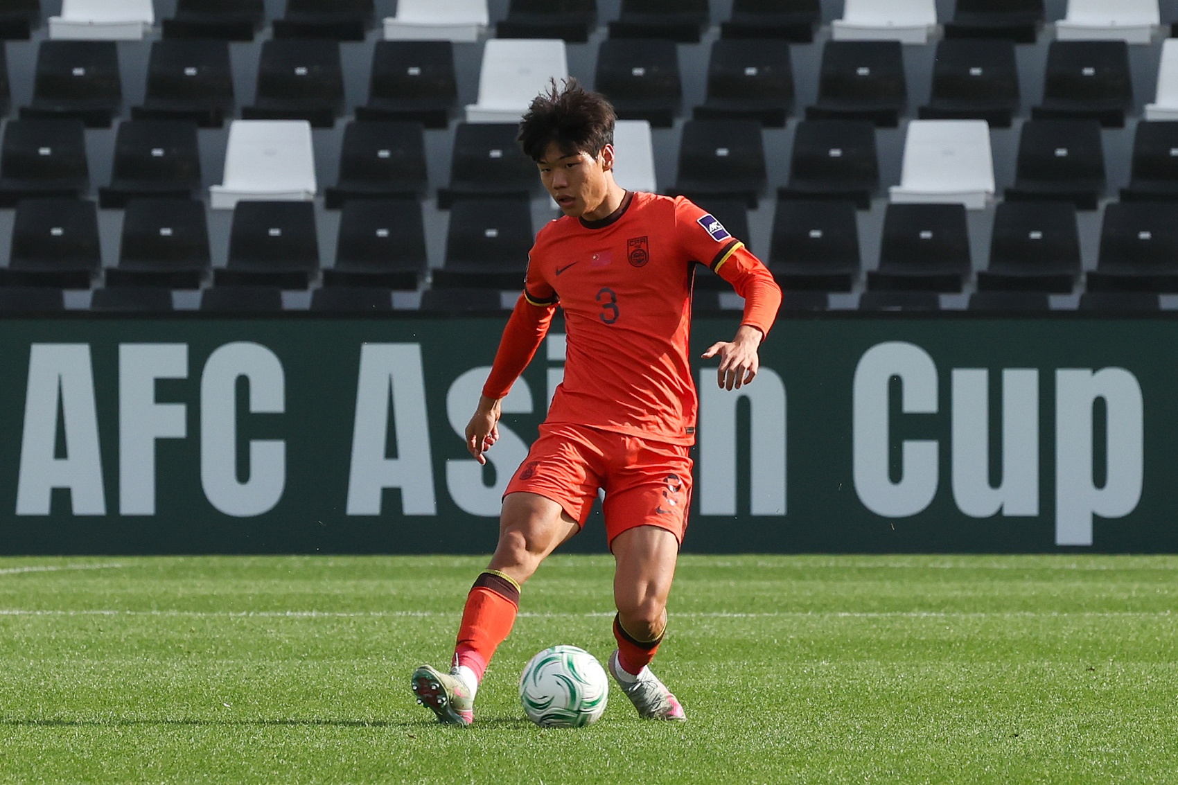 苗原：贺一然有转会费但没有2000万，泰山亚泰两家俱乐部已谈妥