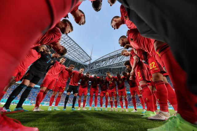 开云体育入口-比利时降维打击3战全胜 英媒：凯恩会爱上德布劳内