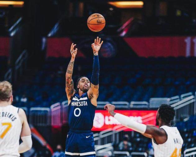 开云体育入口-赛季尾声终于找到自我 森林狼下赛季值得更多期待